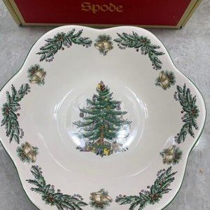 Spode Christmas Tree Garland Daisy Bowl  9"